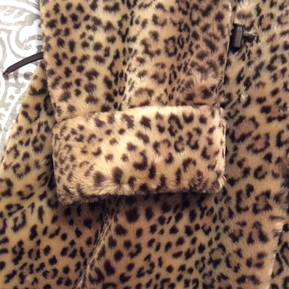 🎉HP 🎉VTG. 90s Faux Fur Coat - Picture 7 of 12